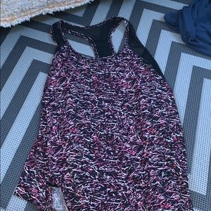 Lululemon tank
